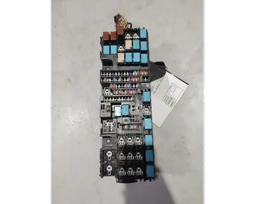 Fuse Box HINO 268 Truck Salvage International Inc