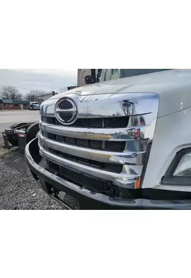 Hino 268 Grille