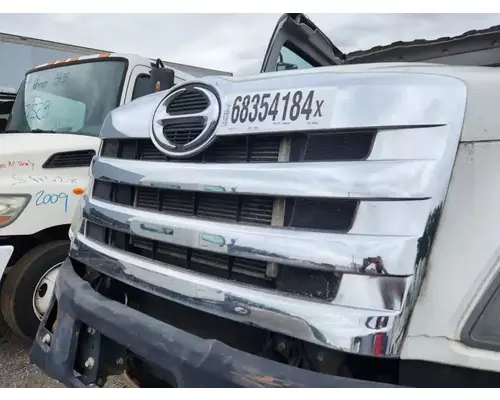 Hino 268 Grille