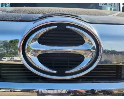 Hino 268 Grille