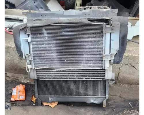 Hino 268 Intercooler