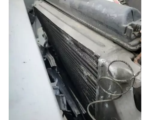 Hino 268 Radiator