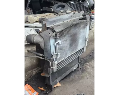 Hino 268 Radiator