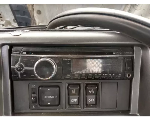 Hino 268 Radio