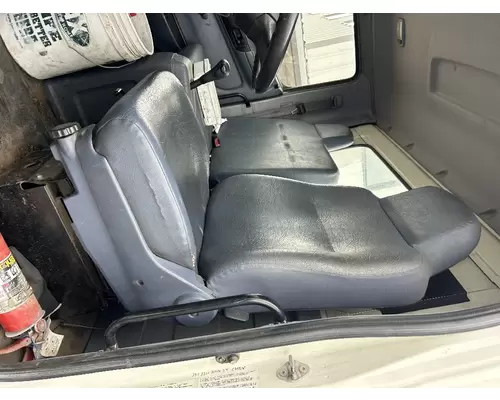 Seat, Front HINO 268 DTI Trucks