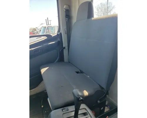 Hino 268 Seat, Front