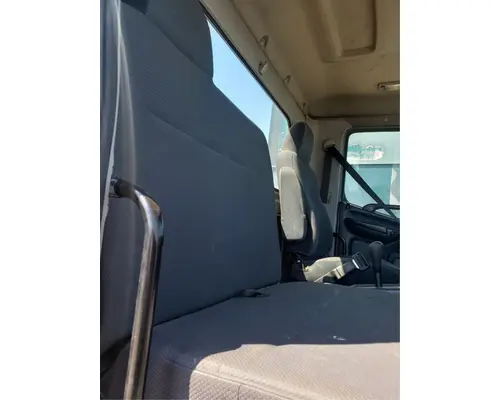 Hino 268 Seat, Front