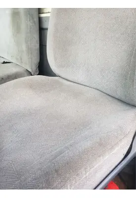 Hino 268 Seat, Front