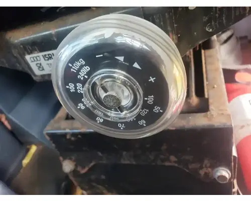 Hino 268 Seat, Front