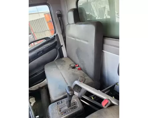 Hino 268 Seat, Front