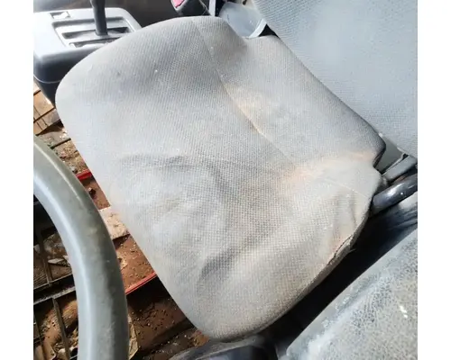 Hino 268 Seat, Front