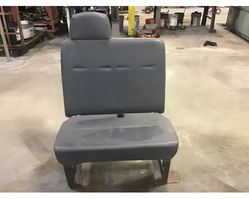 Seat, Front HINO 268 LKQ Heavy Truck Maryland