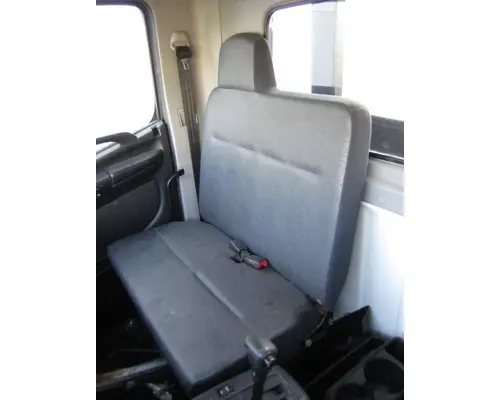Seat, Front HINO 268 LKQ Heavy Truck Maryland