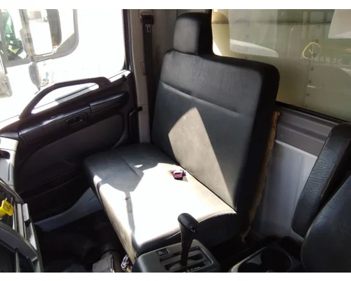Seat, Front HINO 268 LKQ Heavy Truck Maryland