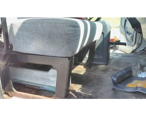 Seat, Front HINO 268 LKQ Heavy Truck - Goodys