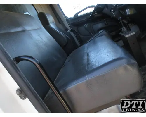 Seat, Front HINO 268 DTI Trucks