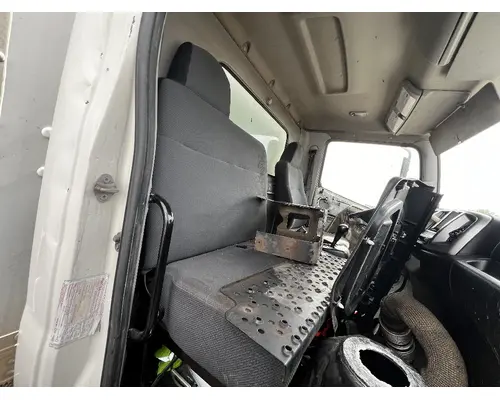 Seat, Front HINO 268 DTI Trucks