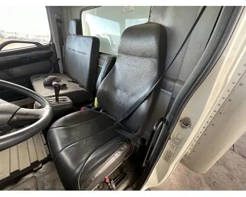 Seat, Front HINO 268 DTI Trucks