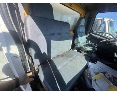 Seat, Front HINO 268 DTI Trucks