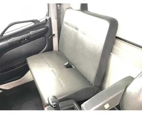 Seat, Front Hino 268 Vander Haags Inc Cb