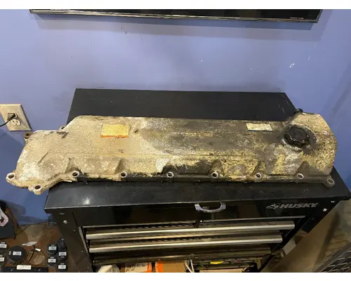 Valve Cover HINO 268 Truck Salvage International Inc