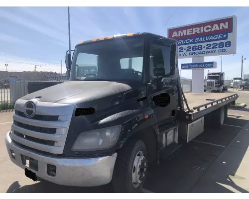 Complete Vehicle HINO 268 American Truck Salvage