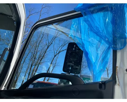 Hino 268 Windshield Glass