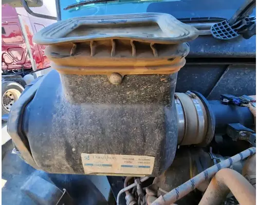 Hino 338 Air Cleaner