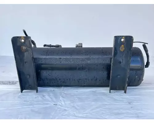 Hino 338 Air Tank