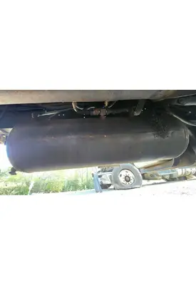 Hino 338 Air Tank