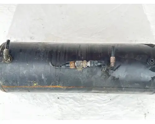 Hino 338 Air Tank