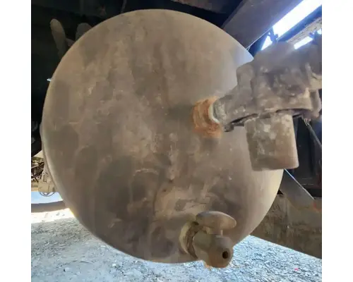 Hino 338 Air Tank
