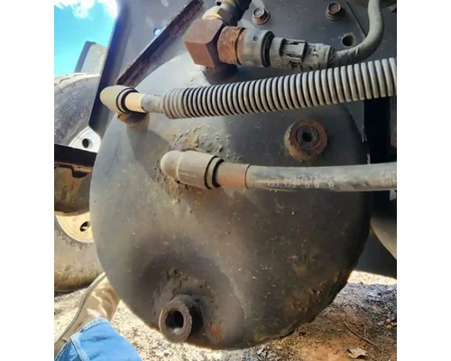Hino 338 Air Tank