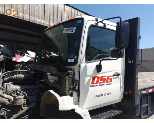 Cab HINO 338 LKQ Thompson Motors - Wykoff