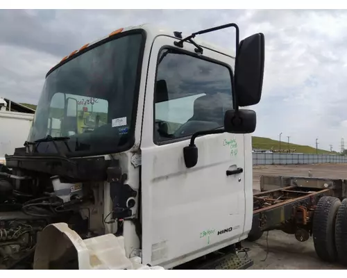 Cab HINO 338 LKQ Heavy Truck - Goodys