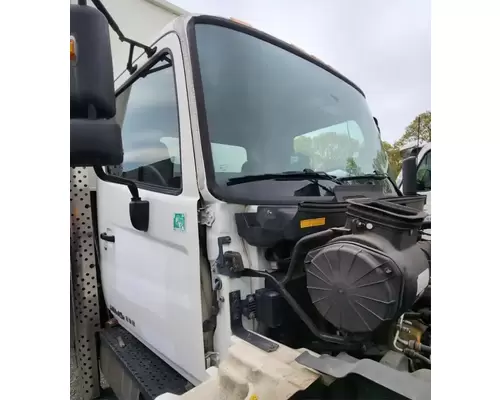 Hino 338 Cab