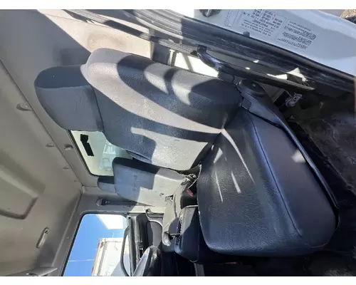 Seat, Front HINO 338 DTI Trucks
