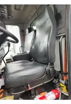 Hino 338 Seat, Front