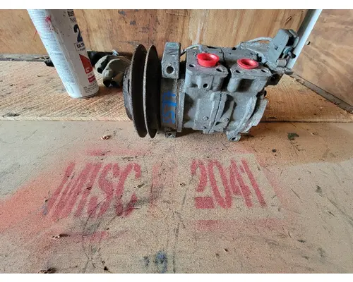Air Conditioner Compressor HINO 7.6 Crest Truck Parts