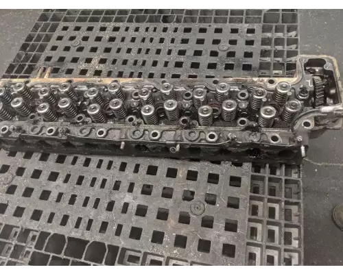 Hino J08 Cylinder Head