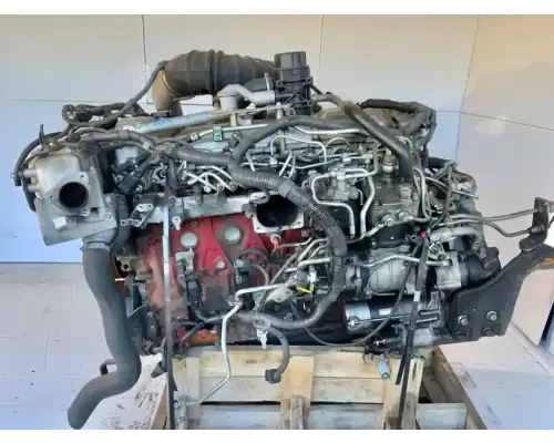 Hino JO8E-VC Engine Assembly