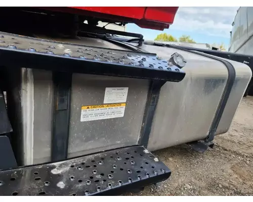 Hino L6 Fuel Tank