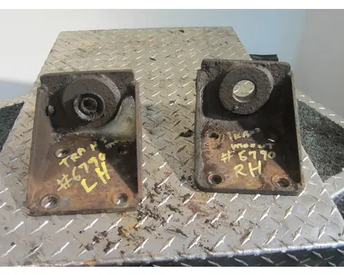 Engine Mounts HME VT100 Valley Truck - Grand Rapids