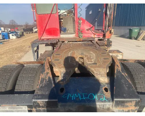 Holland 4100129 Fifth Wheel