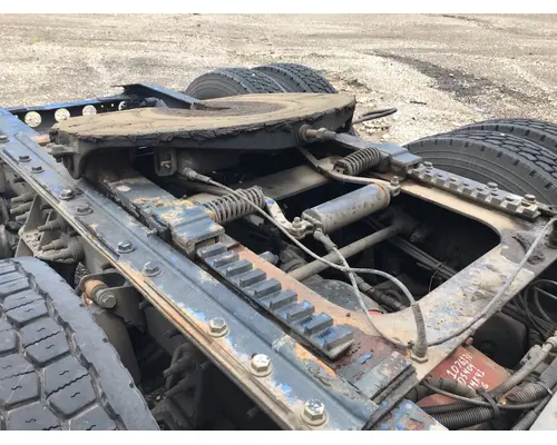Fifth Wheel HOLLAND Air Slide Stateline Truck Parts And Recycling Inc