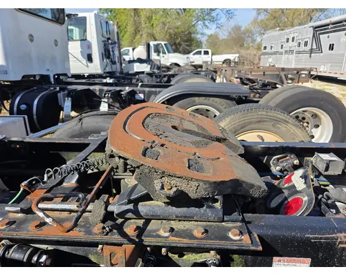 Fifth Wheel Holland CASCADIA Bobby Johnson Equipment Co., Inc.