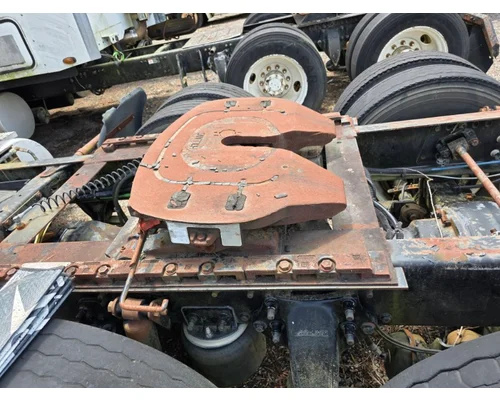 Fifth Wheel Holland COLUMBIA Bobby Johnson Equipment Co., Inc.