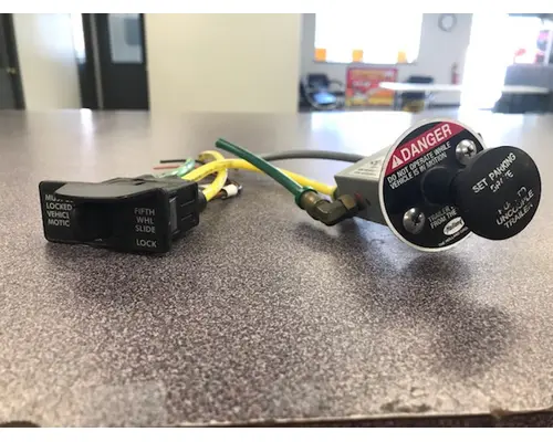 Fifth Wheel HOLLAND RELEASE VALVE Stateline Truck Parts And Recycling Inc