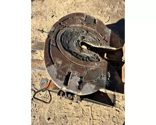 Fifth Wheel HOLLAND STATIONARY Crj Heavy Trucks And Parts