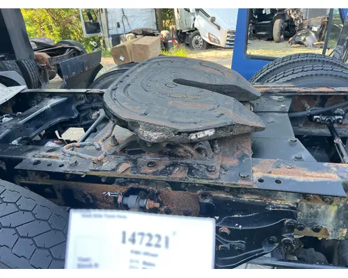 Fifth Wheel HOLLAND T680 West Side Truck Parts